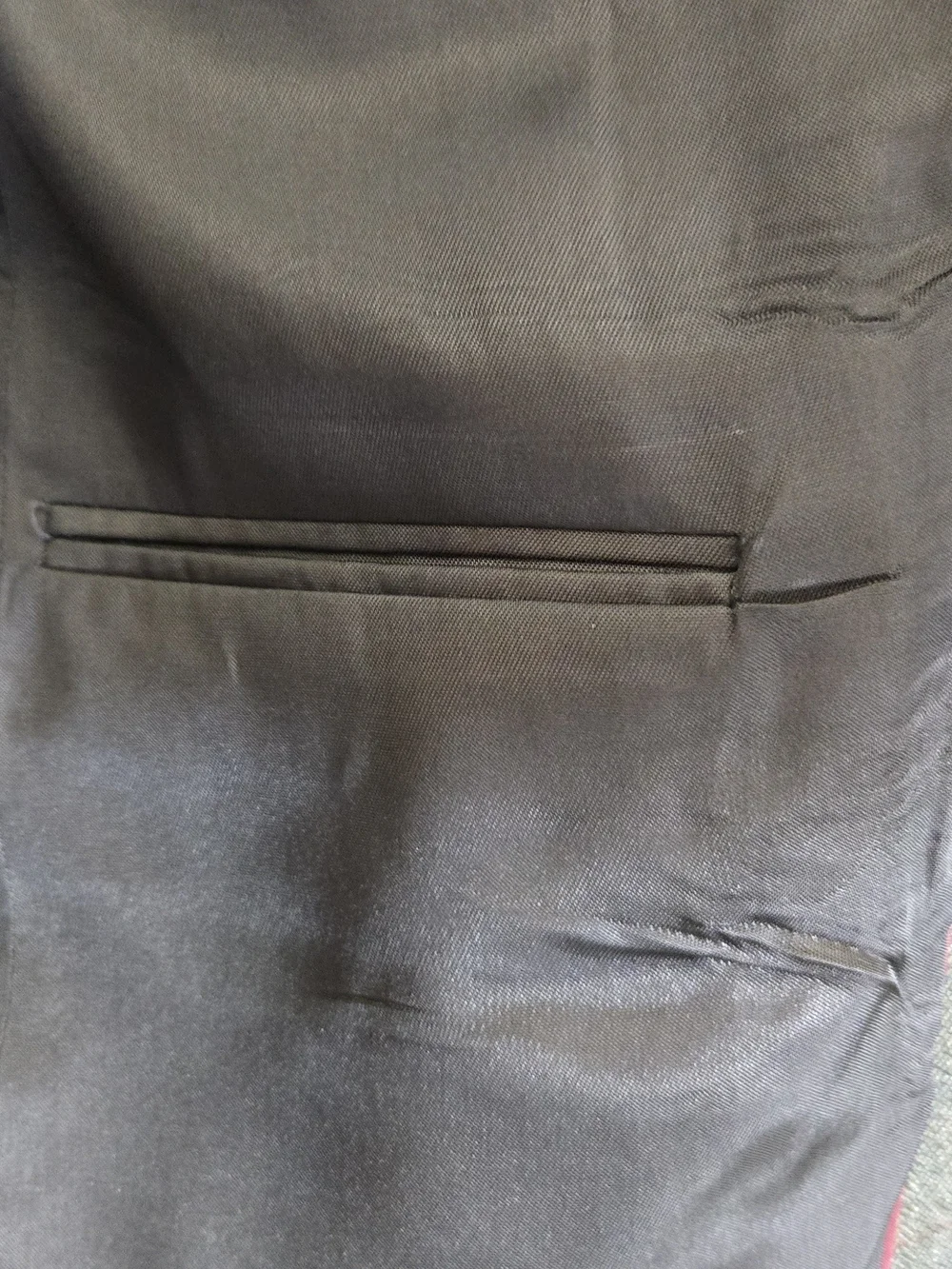 Men's Tailored Two-Button Blazer in Olive #383